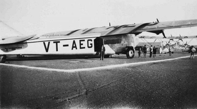 imperial airways vt-aeg aw atlanta 0738-0009